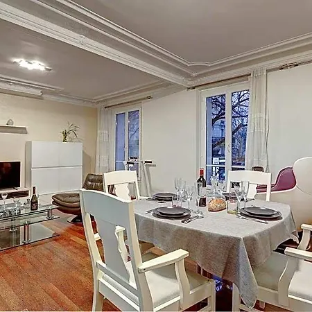 673 Richard - Superb In Appartement *